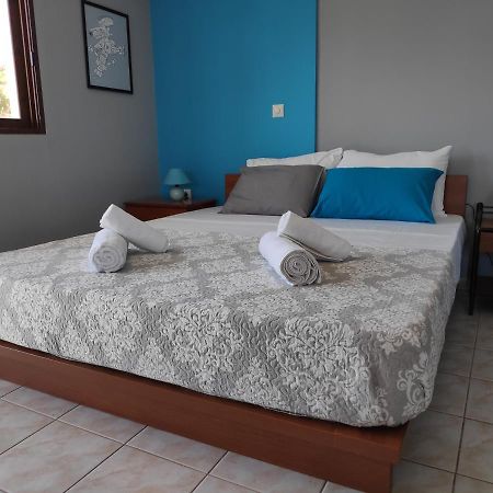 ארגוסטולי Colourful Apartments מראה חיצוני תמונה